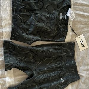 AYBL gym set (Velocity seamless shorts + vest)